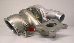 Turbo pour FORD Focus Mk3 5 portes (DYB) (Anne de construction 07.2012 - 250 CH, Essence) - Ref. fabricant 53039880270 53039700270 53039880271 53039700271 53039880293 53039700293 53039880308 53039700308 53039880366  53039700366 53039880418 53039700418 53039880444 53039700444 53039700601 53039980444 53039980601 - Turbo Garrett