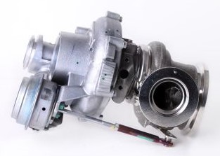 Turbo pour BMW 5 (F10) 2010-03 2013-06 4,4 408CV - Ref. fabricant 821719-5004S,  821719-0004,  793647-5008S,  793647-0008,  769155-5012S,  769155-0012